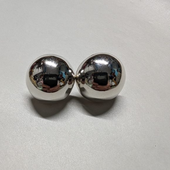Jewelry - Vintage silver 925 ball circle large earrings
